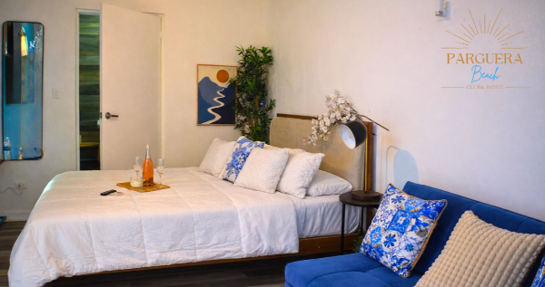 Core.Domain.Models.Image