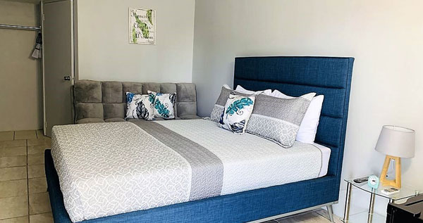 Core.Domain.Models.Image