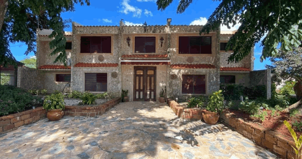 Core.Domain.Models.Image